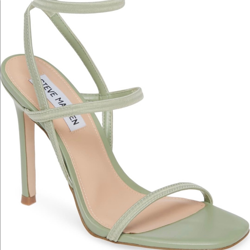 Nectur Sandal Steve Madden